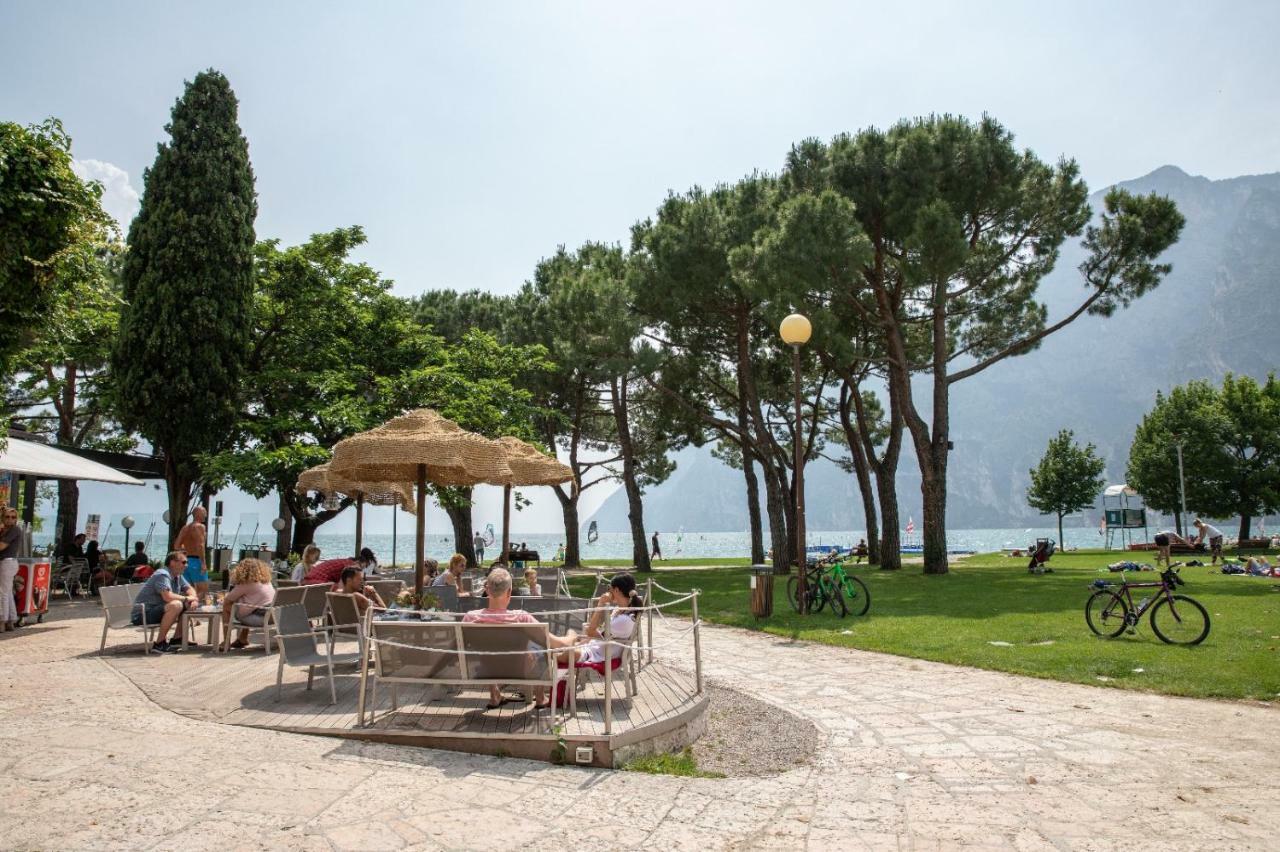 Appartamento Silvy Riva del Garda Exterior photo